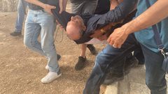 الهلال الأحمر: مئات الإصابات بالأجزاء العليا من الجسم بينها خطيرة