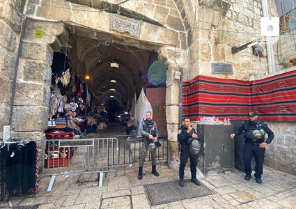 إغلاق قوات الاحتلال لأبواب المسجد الأقصى