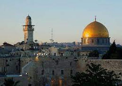 مآذن القدس تطلق نداء موحدا لفك الحصار عن الأقصى وإنقاذ المصليين