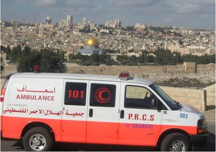 قوات الاحتلال تغلق العيادة الطبية في الأقصى لمنع علاج المصابين