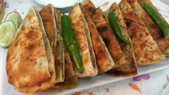 طريقة تحضير "العرايس" في المنزل