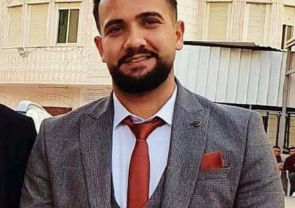 جماهير غفيرة تشيع جثمان الشهيد حسين الطيطي في مخيم الفوار