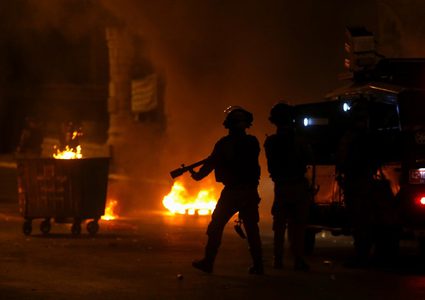 نتنياهو يحرض على استخدام القوة المفرطة ضد المتظاهرين في اللد