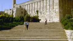 مئات المصلين يؤدون صلاة العيد في الحرم الابراهيمي