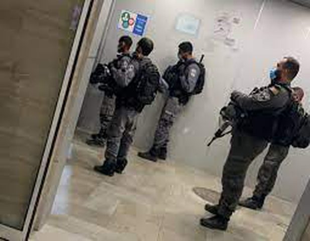الاحتلال يقتحم مستشفى المقاصد في القدس