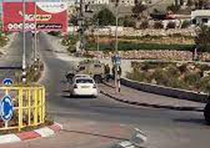 قوات الاحتلال تطلق النار على شاب فلسطيني قرب الخليل