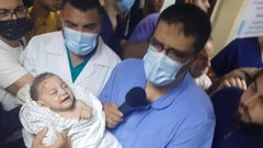 ارتفاع عدد  شهداء مجزرة مخيم الشاطئ إلى 10 بينهم 8 أطفال