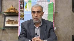 الاحتلال يمدد اعتقال الشيخ كمال خطيب