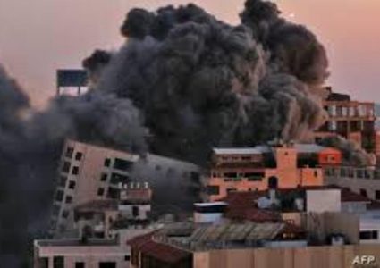 محللون: استمرار العدوان على قطاع غزة ليس من مصلحة "إسرائيل"