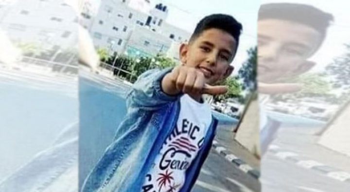 جماهير غفيرة تشيع جثمان الطفل الشهيد محمد يونس فريجات بالخليل