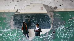 الاحتلال يبلغ مؤسسات أممية بنيته قصف مدرستين في غزة