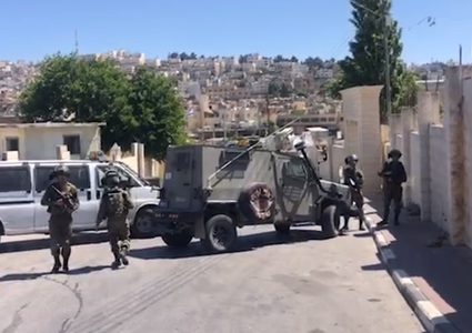 إستشهاد شاب برصاص الاحتلال قرب الحرم الإبراهيمي في الخليل