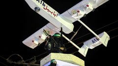 كتائب القسام تعلن إدخال طائرة "الزواري" في المعركة مع الاحتلال