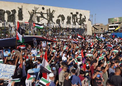 وقفة تضامنية في بغداد منددة بعدوان الاحتلال المتواصل على فلسطين
