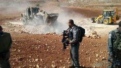 الاحتلال يشق طريقا لصالح بؤرة استيطانية مقامة على أراضي يعبد