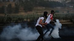 إصابة طفل بالرصاص والعشرات بالاختناق في قرية العرقة