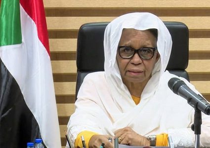 عائشة موسى تستقيل من مجلس السيادة السوداني