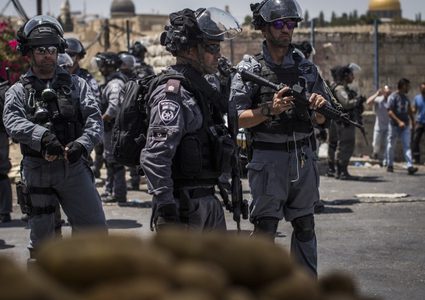 قوات الاحتلال تعتقل 5 مواطنين من القدس