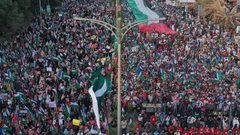 باكستان: عشرات الآلاف يشاركون في مسيرة تضامنية مع شعبنا