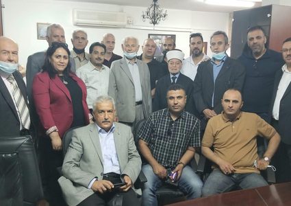 وفد من مفوضية التعبئة والتنظيم بحركة فتح يزور المفتي محمد حسين