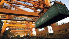 ارتفاع الصادرات والواردات السلعية المرصودة بنسب 15 بالمئة