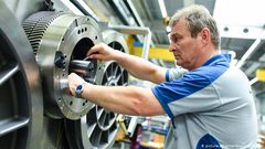 300 مليار يورو خسائر الاقتصاد الألماني خلال عام بسبب "كورونا"