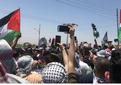 وقفة إسناد لأهالي القدس وحي الشيخ جراح في طوباس