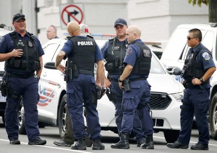 مقتل 12 شخصا في الولايات المتحدة بعمليات إطلاق نار خلال يومين