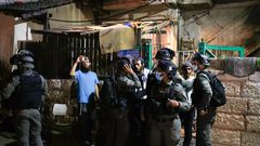 عشرات المواطنين يعتصمون في سلوان احتجاجا التهجير