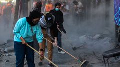"حنعمرها" أكبر حملة تطوعية لتنظيف غزة من آثار الحرب، يشارك فيها  أكثر من ألف شاب وفتاة في غزة، بمبادرة تطوعية شعبية تنظمها البلدية تهدف لتنظيف شوارع القطاع من آثار الحرب التي استمرت 11 يوما