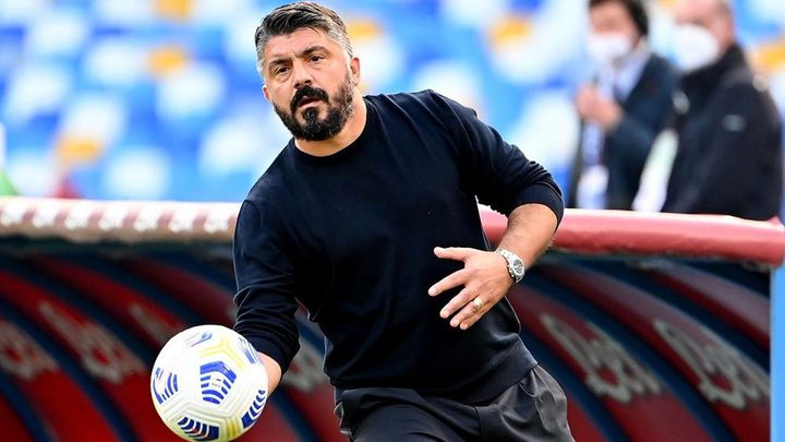 نابولي يعلن الاستغناء عن مدربه غاتوزو