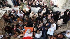 تشييع جثمان الشهيد حمايل إلى مثواه الأخير في بلدة بيتا جنوب نابلس