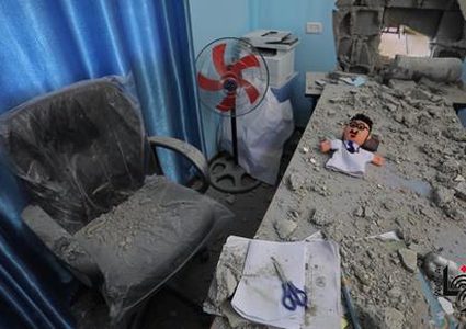 حنانيا يطلع الرئيس المالطي على آخر المستجدات الفلسطينية