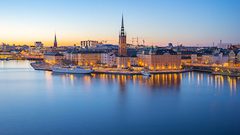 السويد تدرس فرض "ضريبة المليونير"