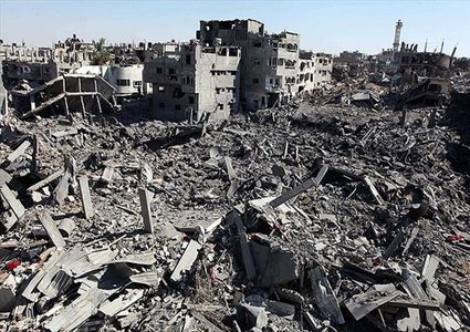 انتشال جثمان شهيد من حي الشجاعية شرق غزة