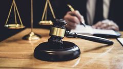 الحكم بالسجن المؤبد وغرامة 15 ألف دينار لمدان بحيازة مواد مخدرة