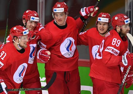 روسيا تتأهل إلى ربع نهائي بطولة العالم لهوكي الجليد