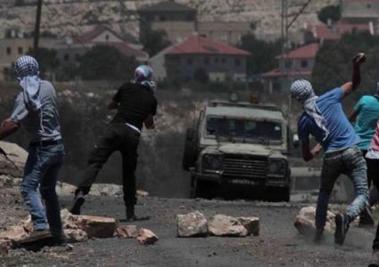 الصحة: استشهاد شاب متأثرا بجراحه في البيرة