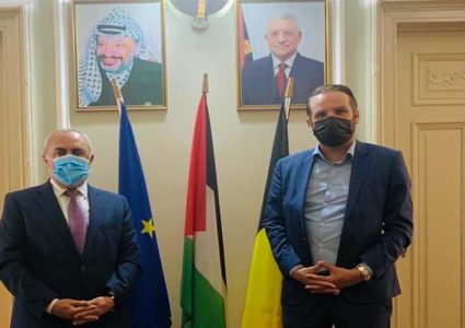 السفير الفرا يطلع نائب فيدرالي بلجيكي على آخر التطورات