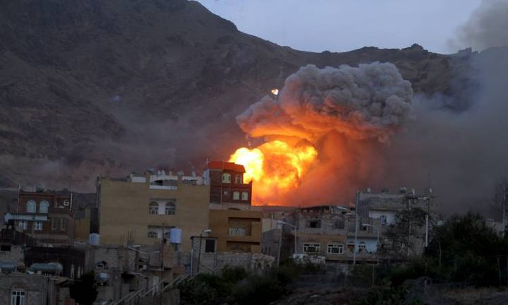 مقتل 12 شخصا على الأقل بانفجار في اليمن