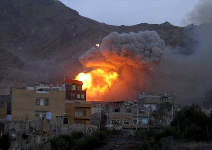 مقتل 12 شخصا على الأقل بانفجار في اليمن