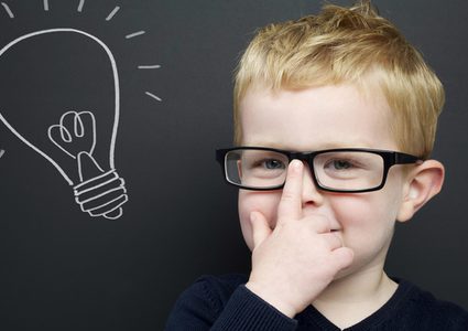 ما هو المكمل الغذائي الذي يضمن إنجاب طفل شديد ذكاء ؟