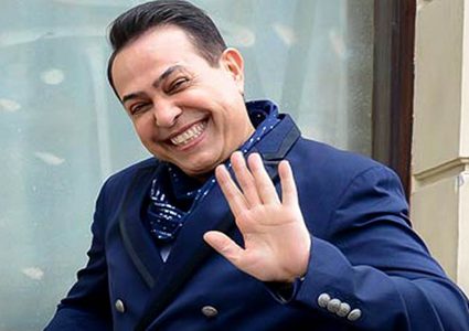 ماذا قال حكيم في أثناء تلقي لقاح كورونا؟