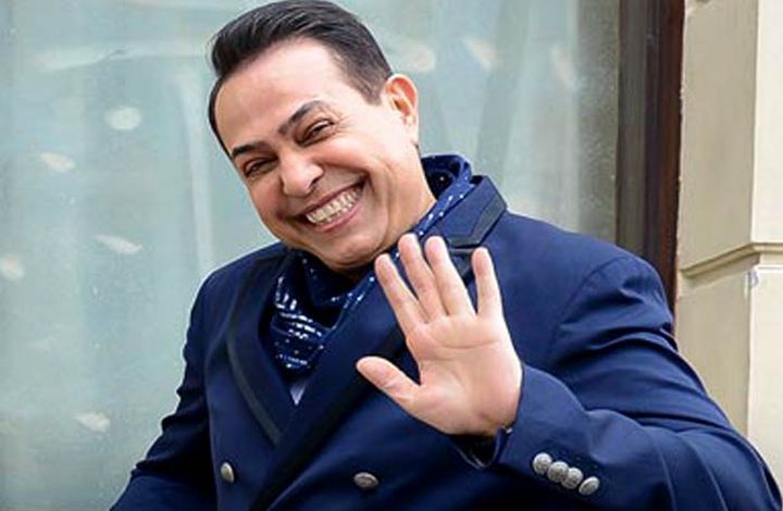 ماذا قال حكيم في أثناء تلقي لقاح كورونا؟