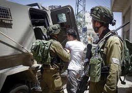 الاحتلال يعتقل شابا من بلدة تقوع شرق بيت لحم