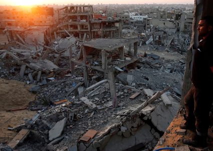 وفد وزاري يتوجه للقاهرة لبحث سبل اعمار غزة