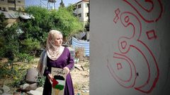 الفنانة التشكيلية سجى موسى من مدينة رفح جنوبي قطاع غزة، تحول ركام منزلها المدّمر، جراء القصف الإسرائيلي للوحات فنية تنطق بالوجع والصمود والأمل من وسط الألم.
تصوير: هاني الشاعر