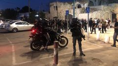 شرطة الاحتلال تقمع مسيرة سلمية في اللد