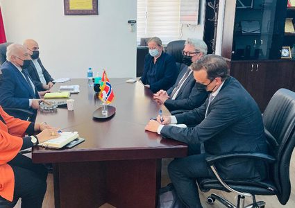 بشارة يبحث مع المبعوث النرويجي ملف إعادة الإعمار
