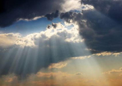 حالة الطقس: أجواء غائمة جزئيا حتى الخميس